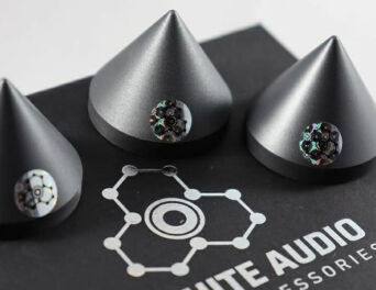 Graphite Audio Accessories IC-35 - podstawki pod sprzęt audio.